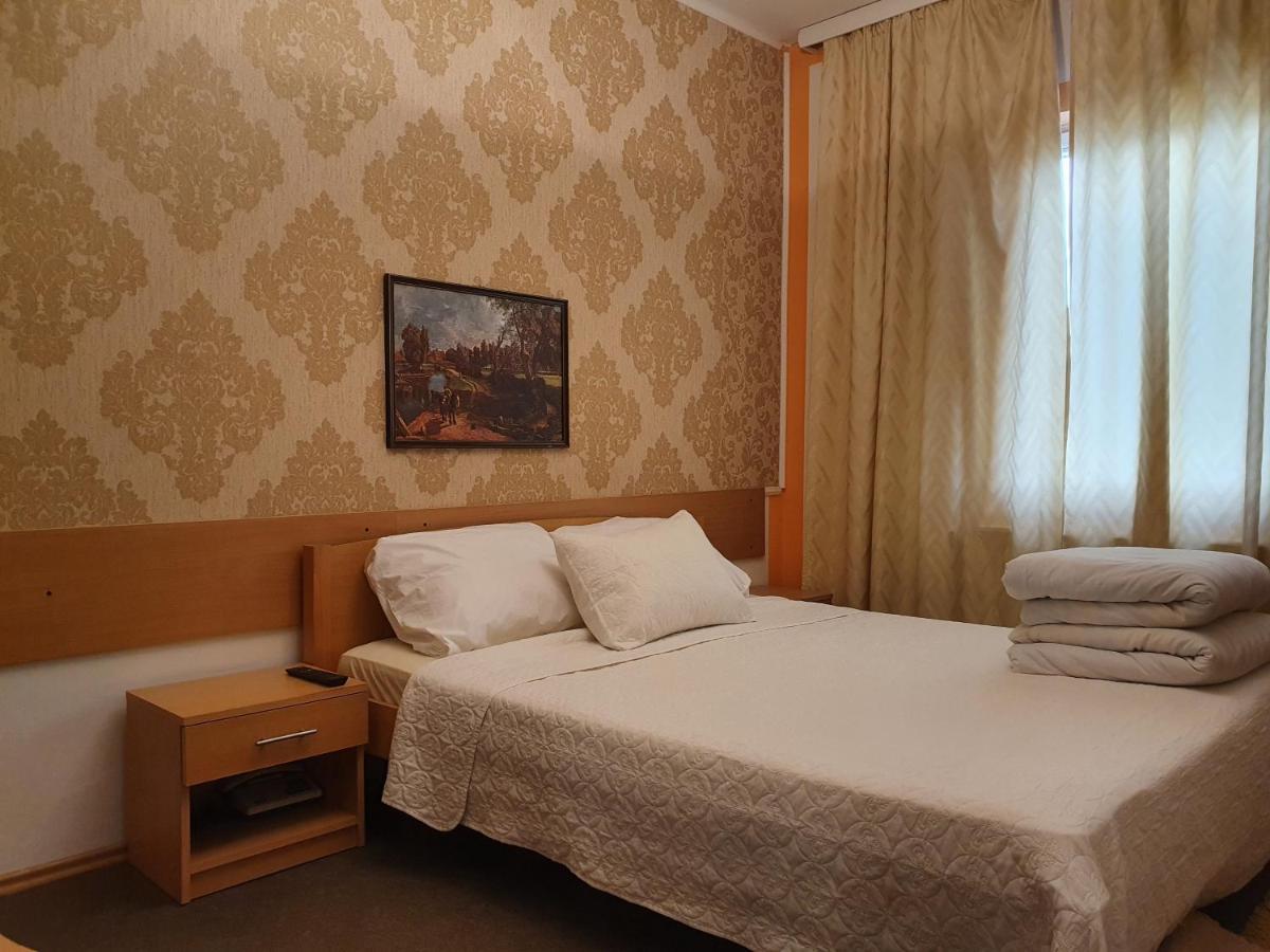 Dvorovi Motel Zoka المظهر الخارجي الصورة